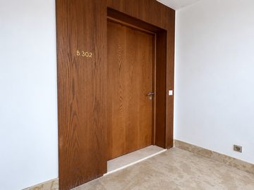 Porte N°302 de l'appartement Marina N°302